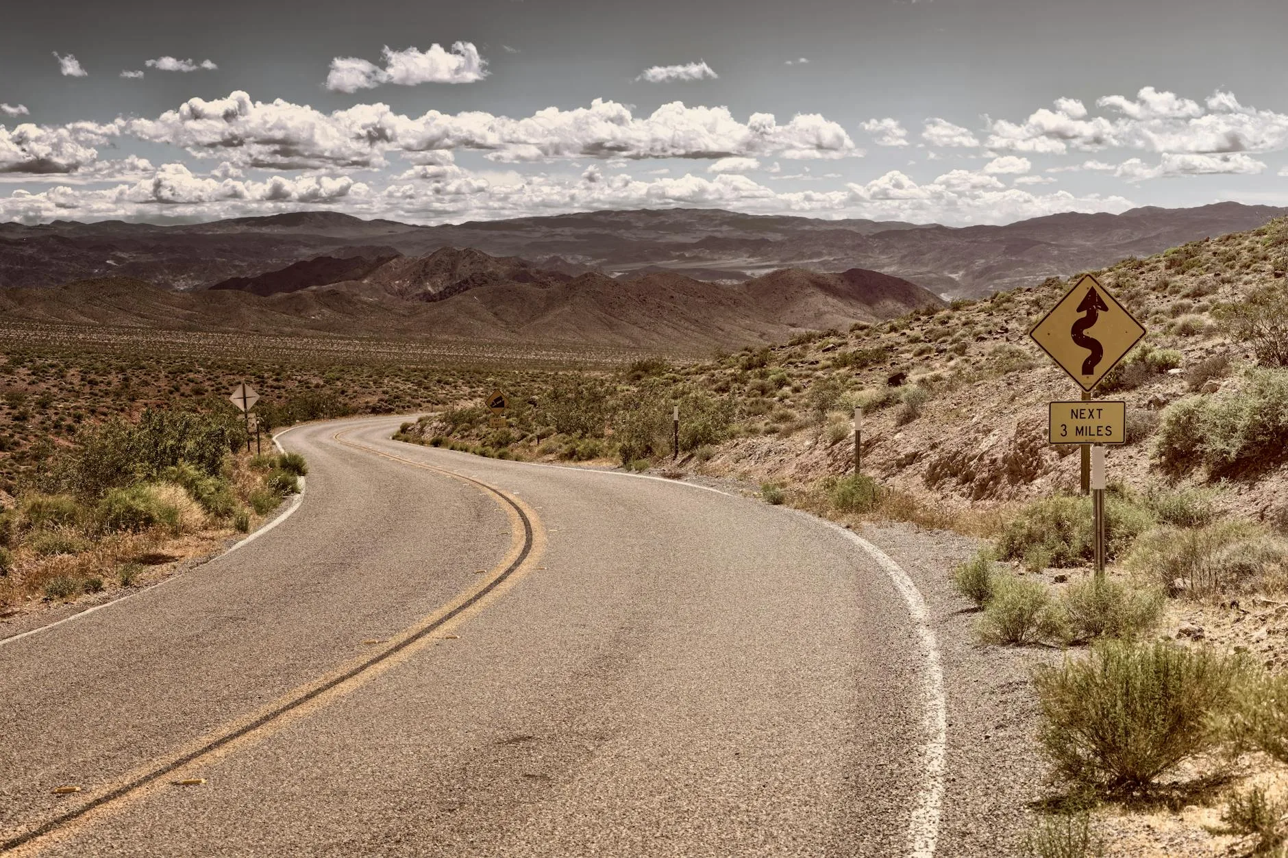 Route 66: The Main Street of America — travelogue presentation by Michael Artman