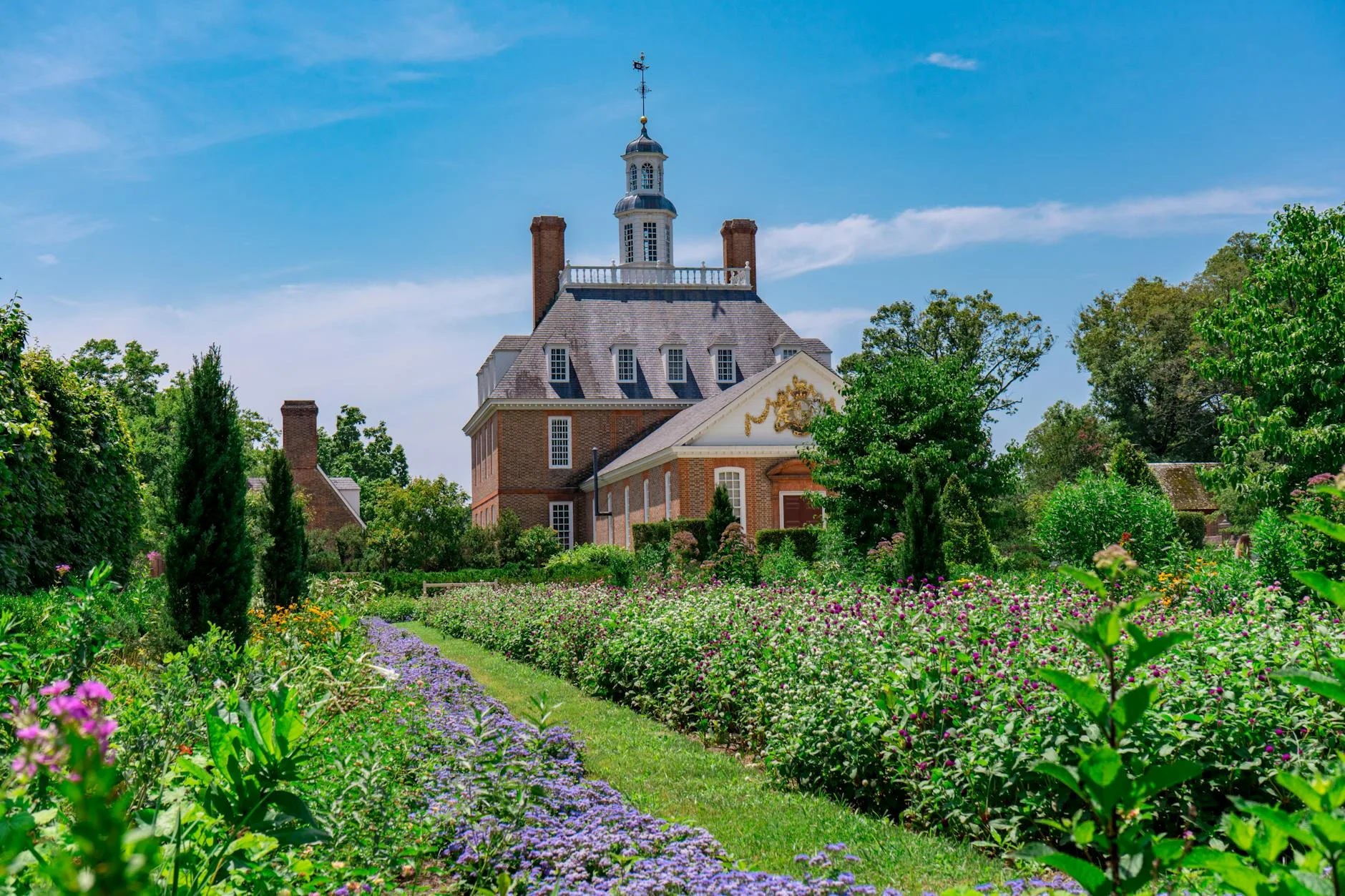 A Williamsburg Holiday — travelogue presentation by Michael Artman
